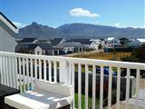 Beautiful Apartment with Sea und Mountain Views