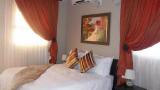 Hlulani Guest House
