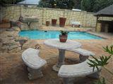 Upper Houghton Guesthouse