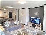 Santini Hideaway