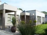 Afri-khaya Self-catering Apartment