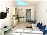 DejaBlu Beach Apartment