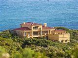 Whale Tails Beach Villa