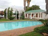 A Tapestry Garden Guest House