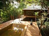 Rhino Rivier Camp